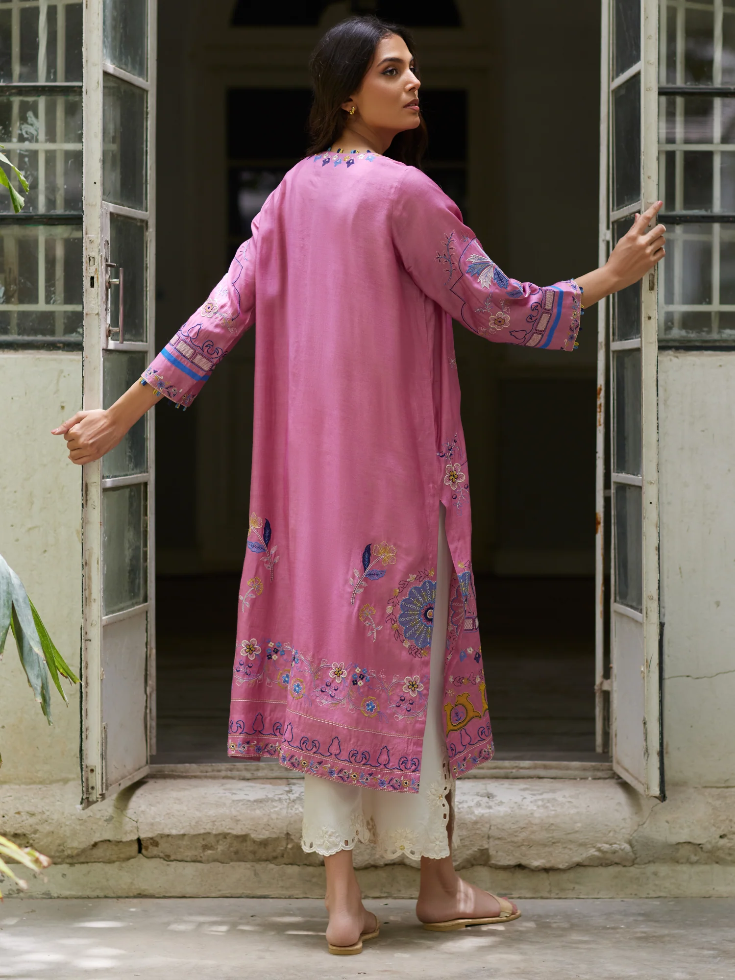 ALISHA - Image 4
