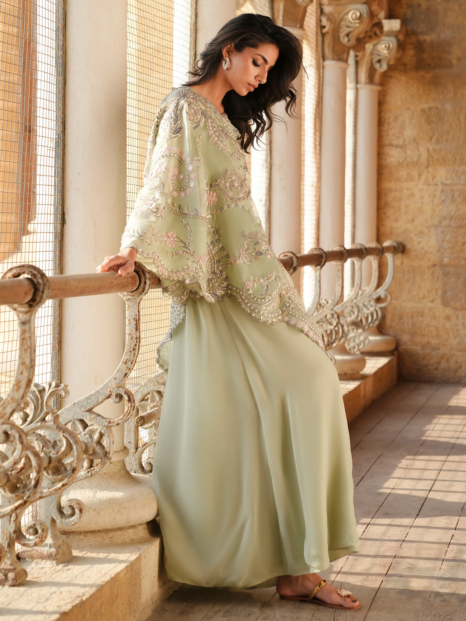 OFF SHOULDER - Image 5